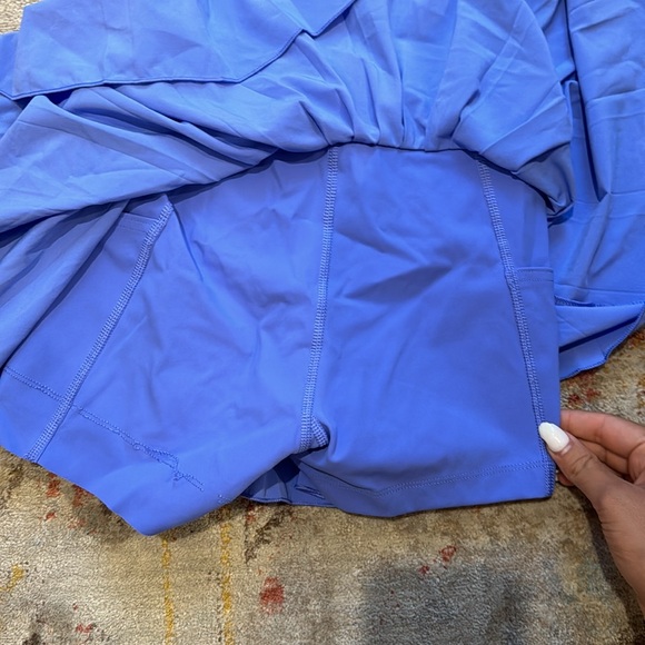 TNA tennis skirt - Picture 3 of 3